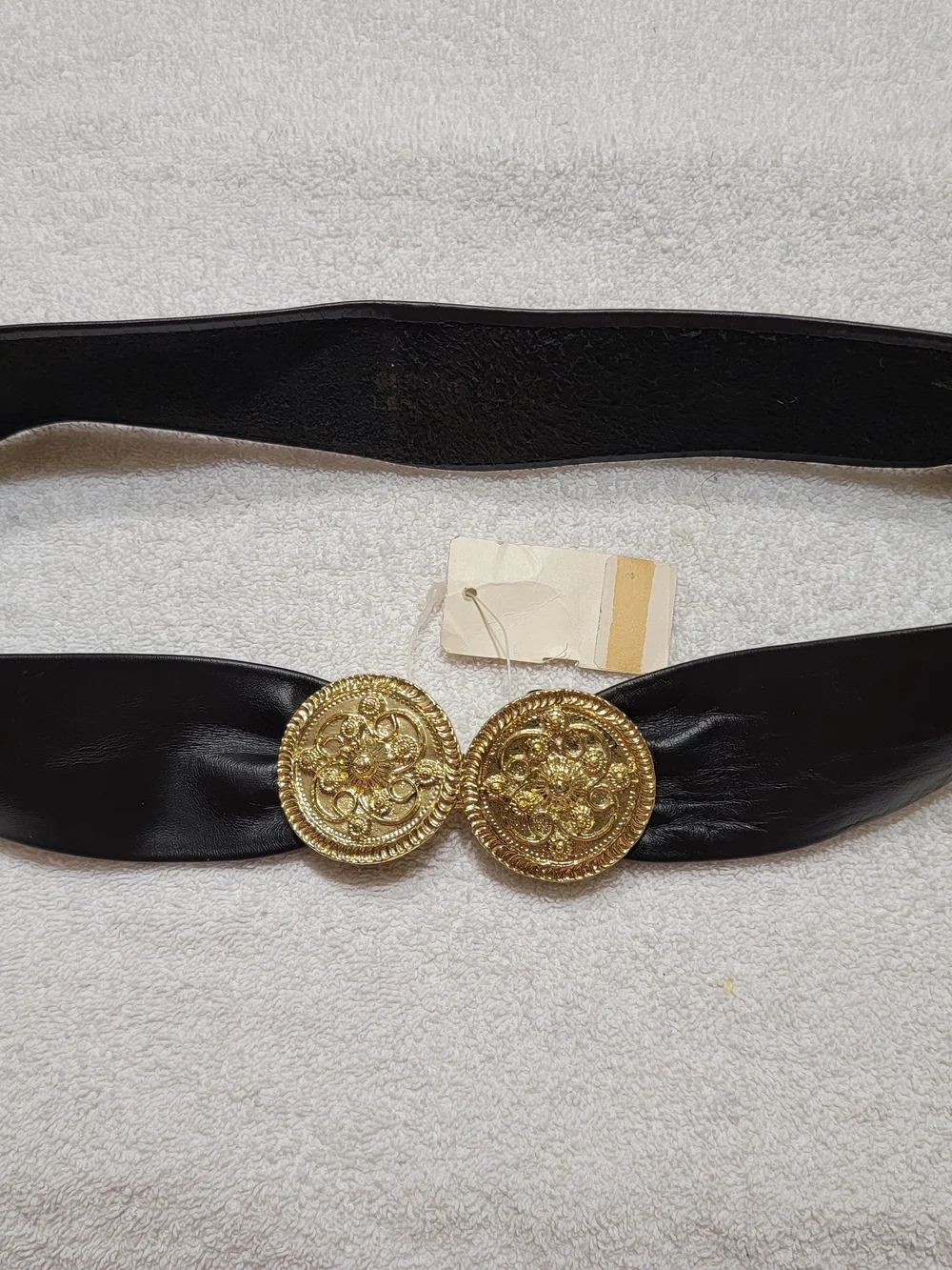 Vintage Black Women's Leather Waist Belt with Gold Medallion Buckle NWT